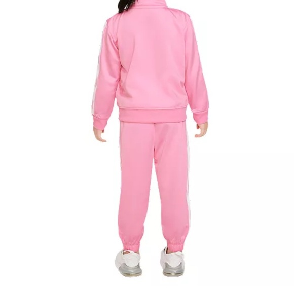 Nike
Baby Girl 2-Piece Long-Sleeve Jacket and Pants Set 9 M 📦% - Picture 14 of 15